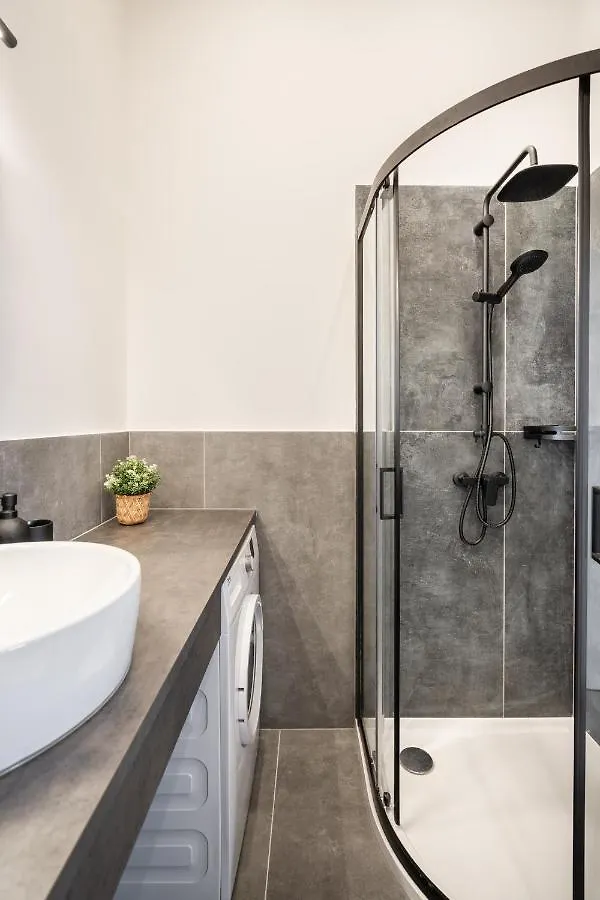 A62 - Akacfa Street Central Residence - Best Location By Bqa Βουδαπέστη 0*,