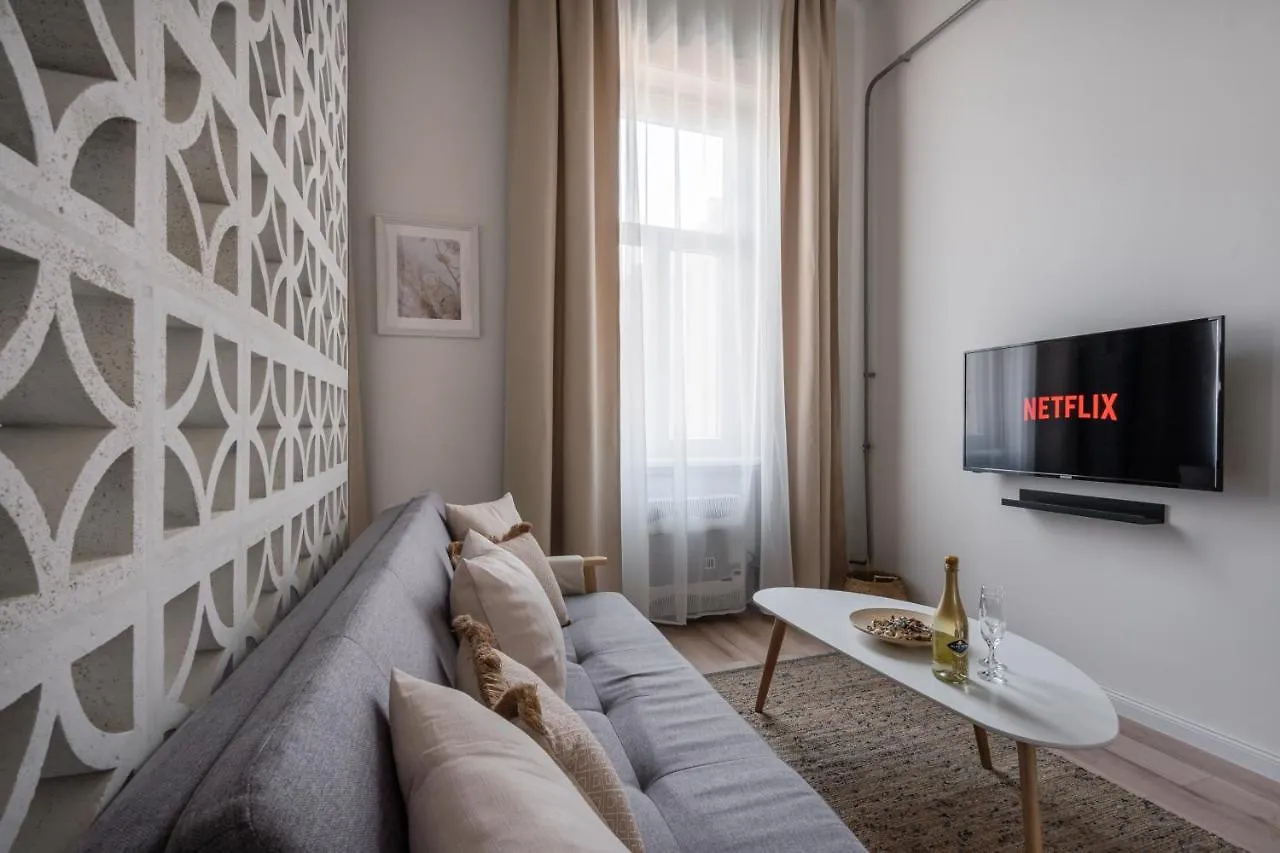 A62 - Akacfa Street Central Residence - Best Location By Bqa Βουδαπέστη